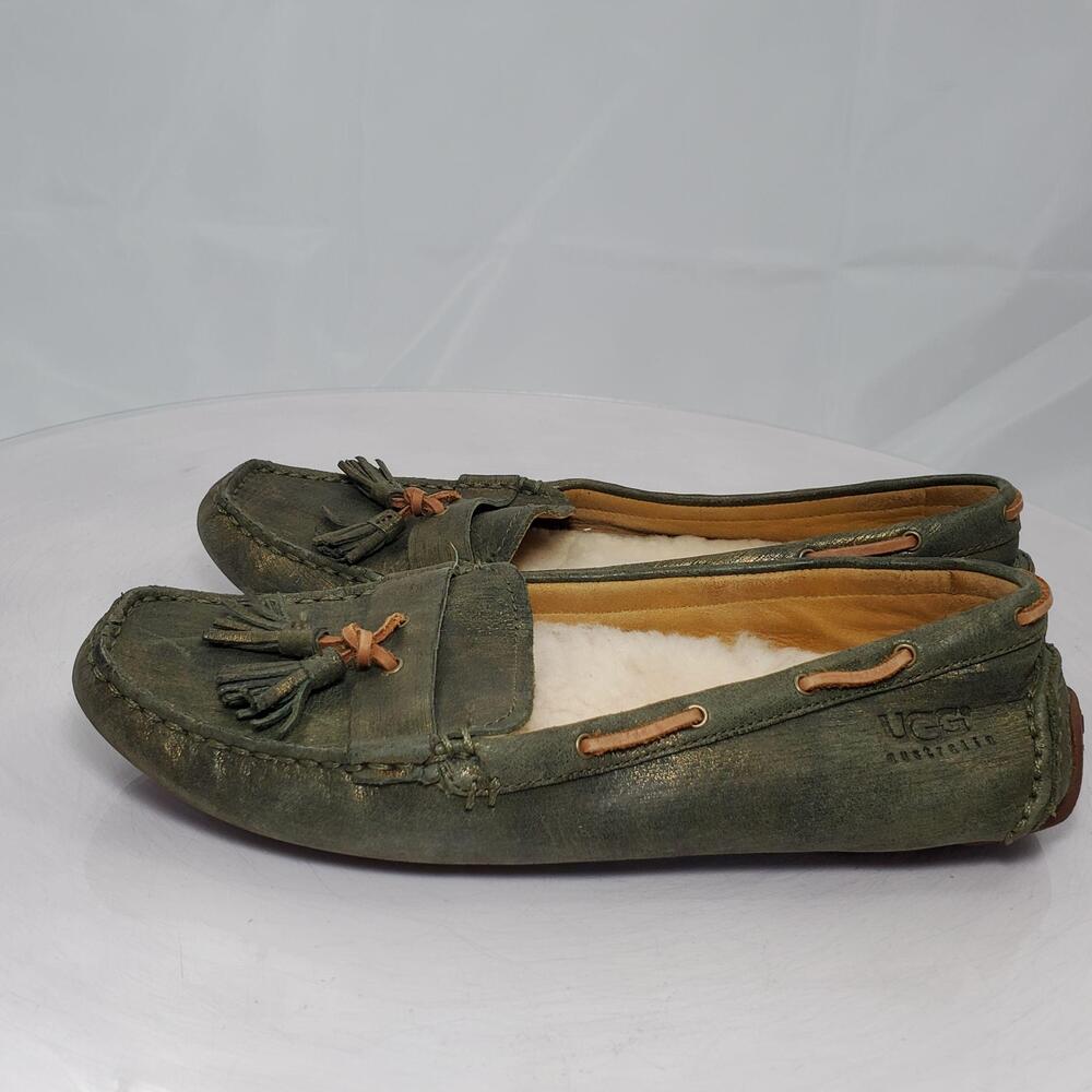 UGG Voyageur Tassel Moccasin Slippers Women 7 Metallic Green Leather Shearling